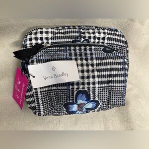 Vera Bradley Performance Twill Medium Cosmetic Bag NWT